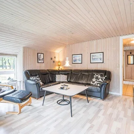 Bright With Covered Terrace-by Traum Hébergement de vacances *