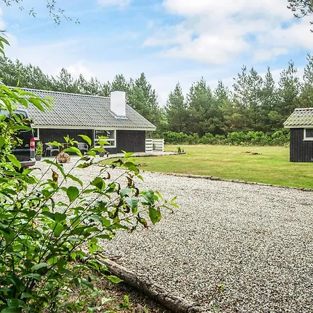 Bright With Covered Terrace-by Traum Hébergement de vacances