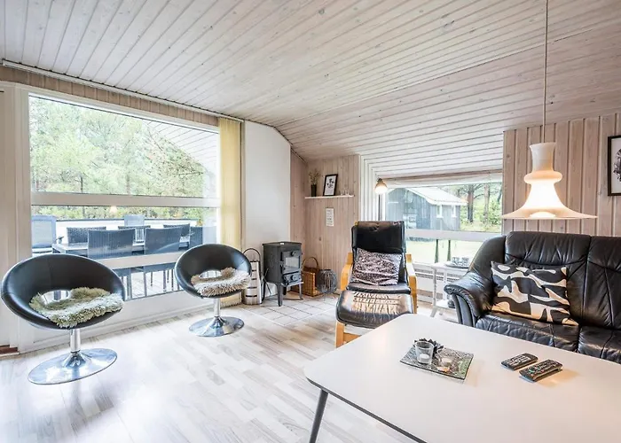 Bright With Covered Terrace-by Traum Сasa de vacaciones